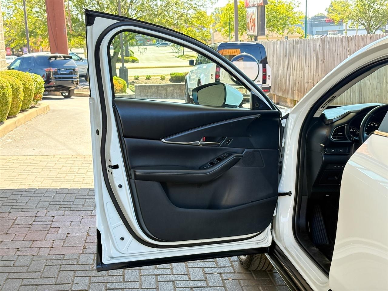 Mazda CX-30  2025