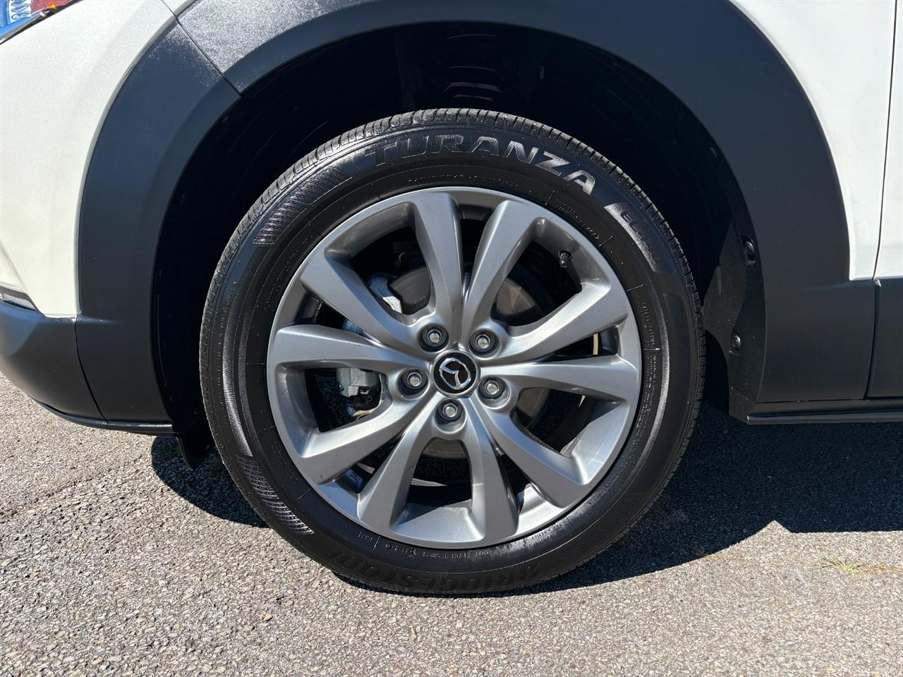 Mazda CX-30  2025