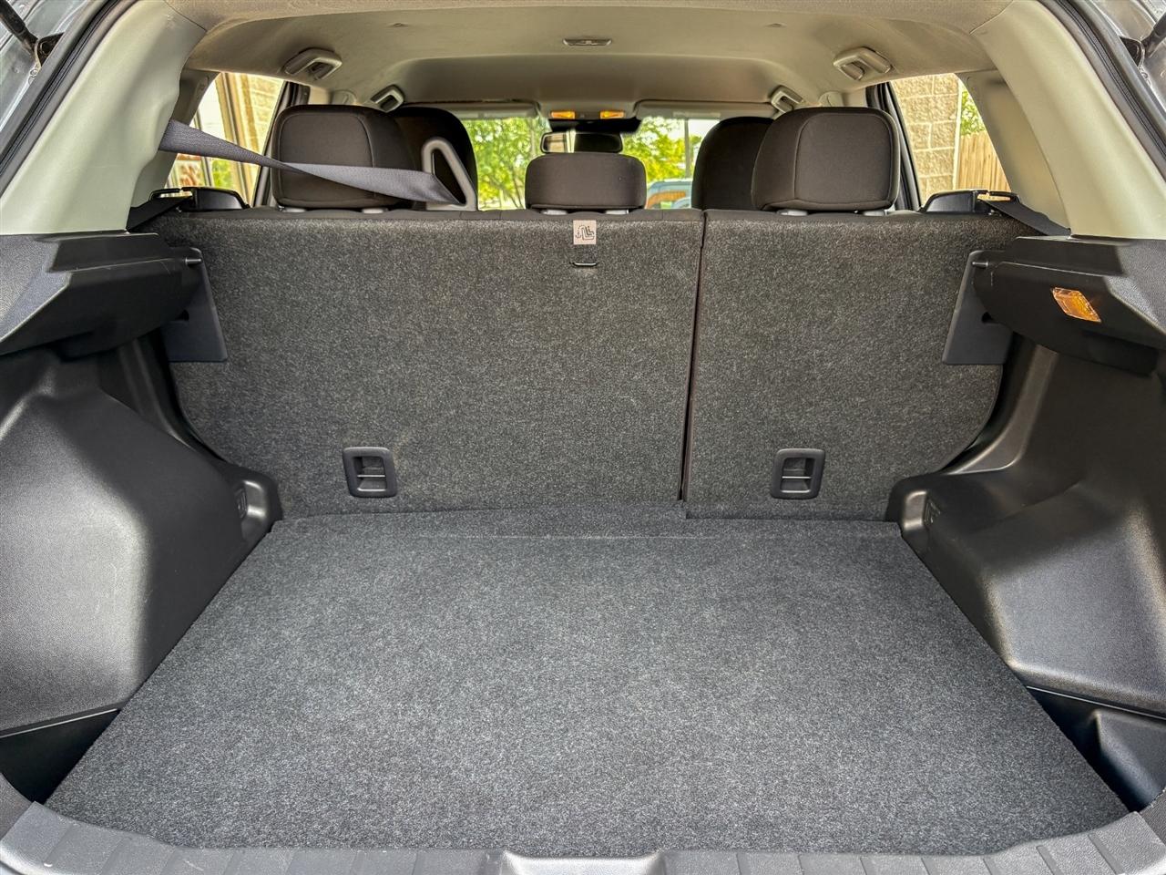Mitsubishi Outlander Sport  2025
