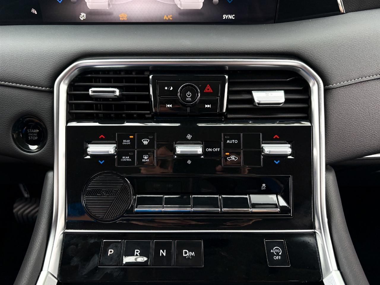 Nissan Armada  2025