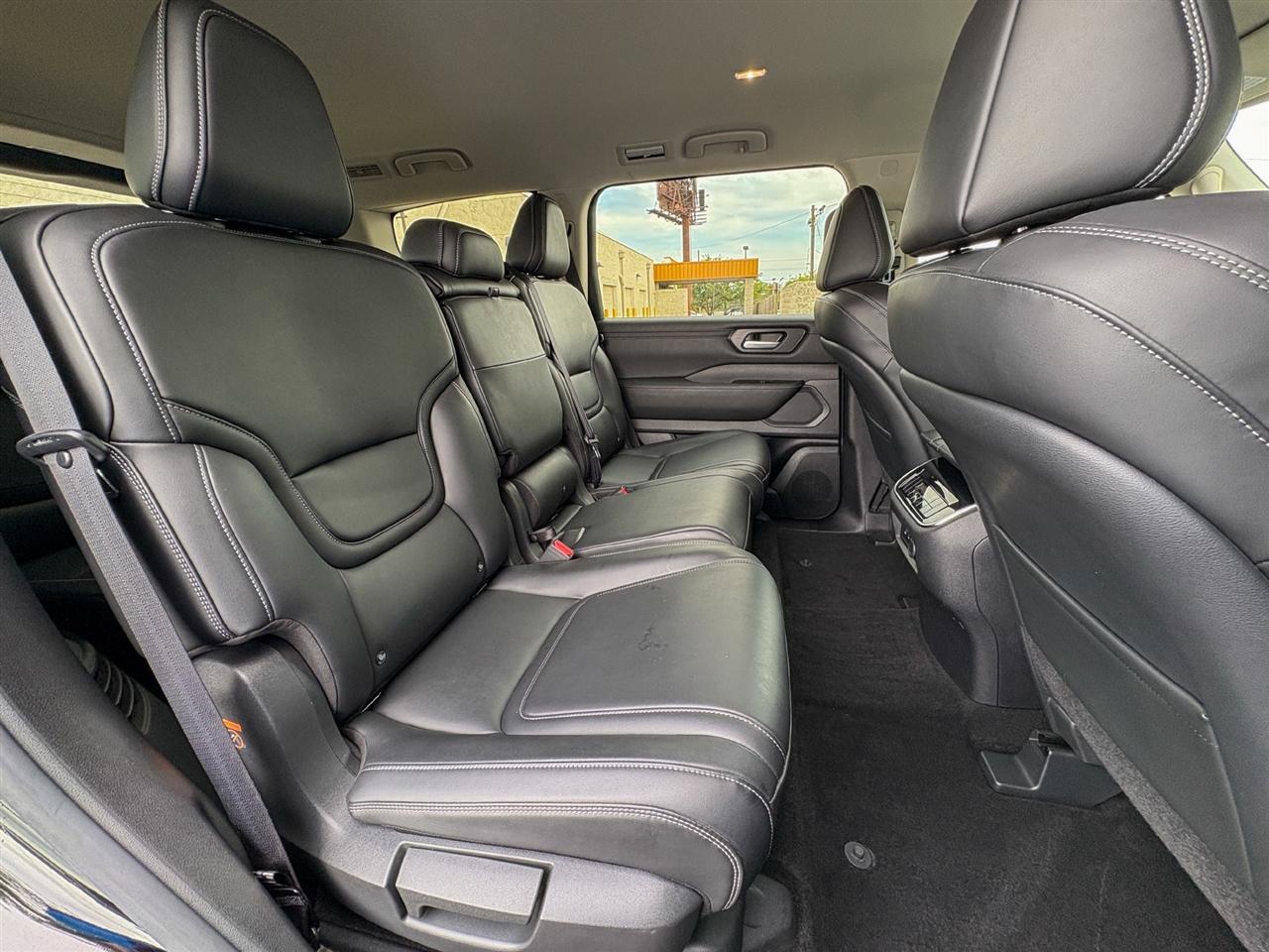 Nissan Armada  2025