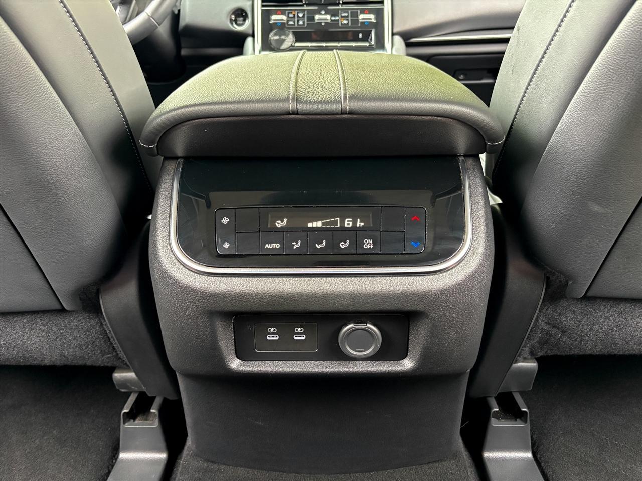 Nissan Armada  2025
