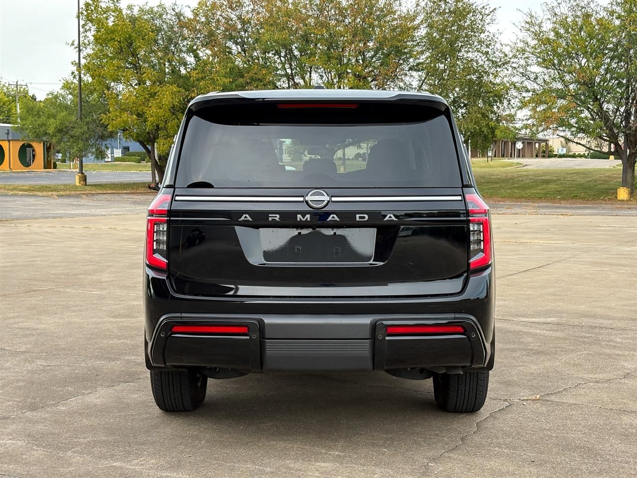 Nissan Armada  2025