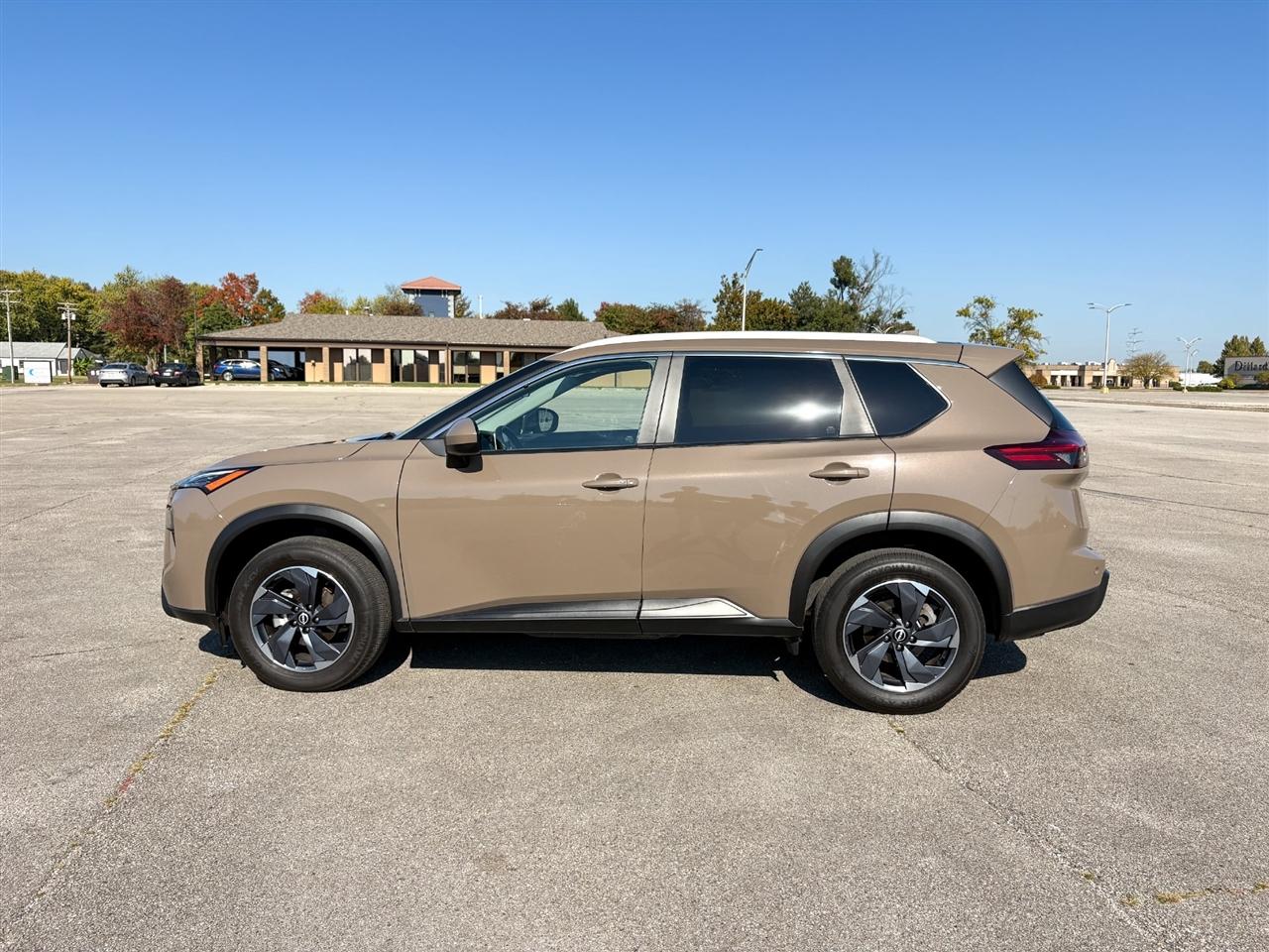 Nissan Rogue  2025