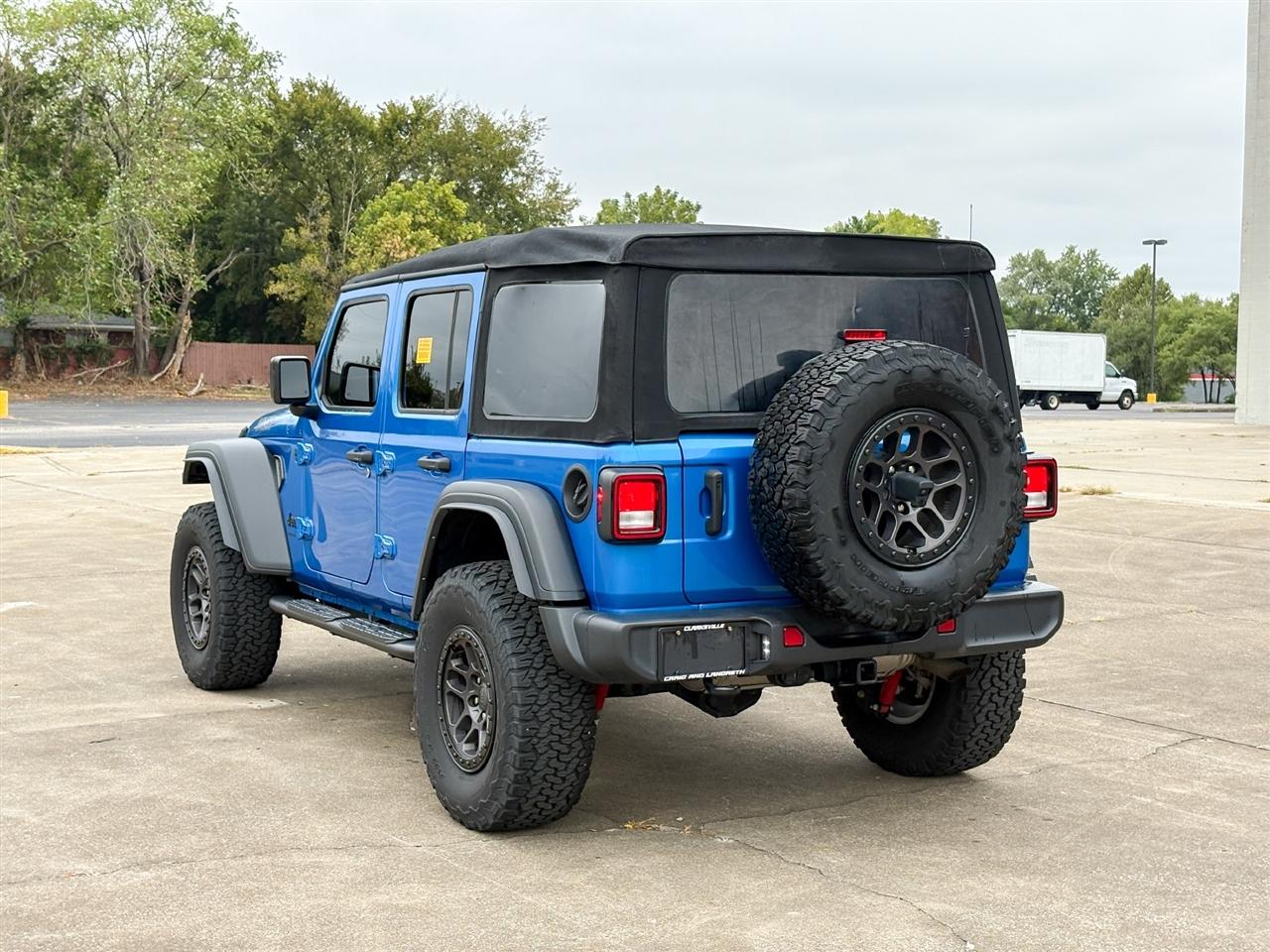 Jeep Wrangler  2023
