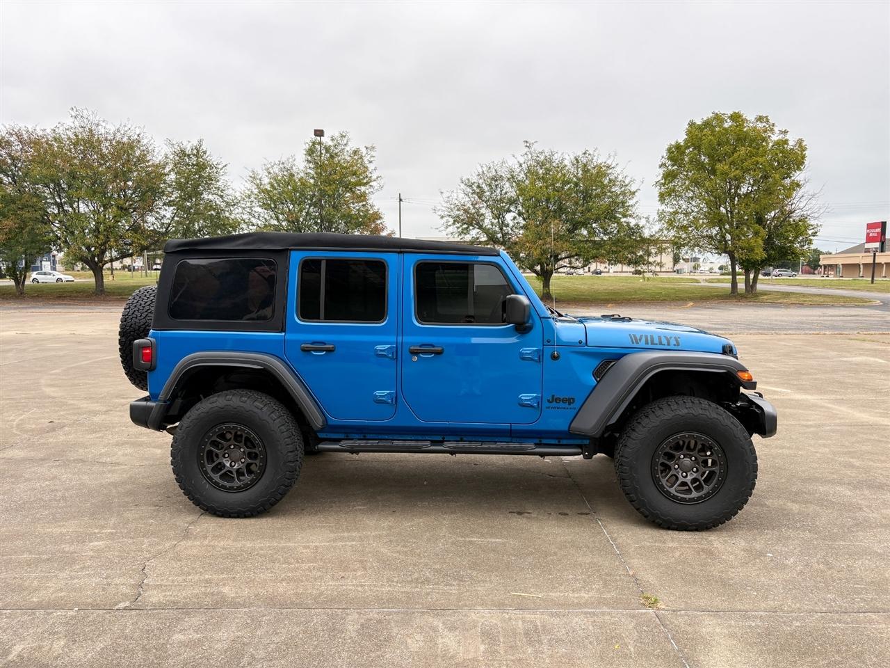 Jeep Wrangler  2023