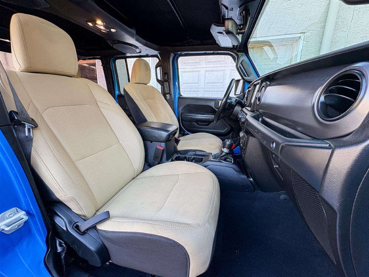 Jeep Wrangler  2023