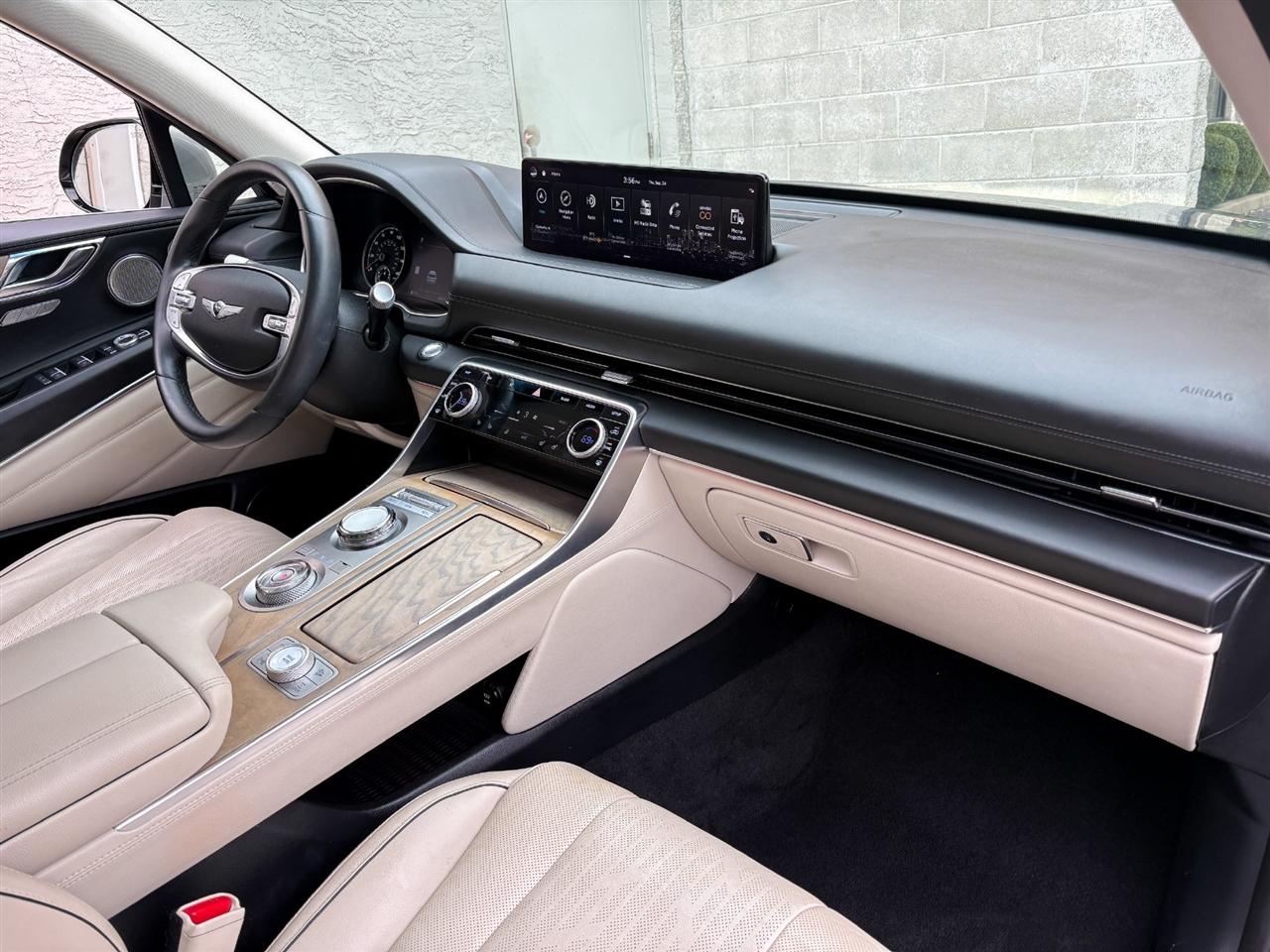 Genesis GV80  2024