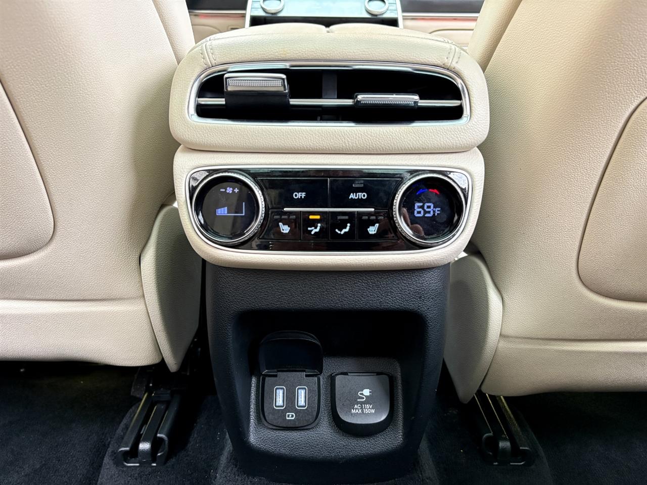 Genesis GV80  2024