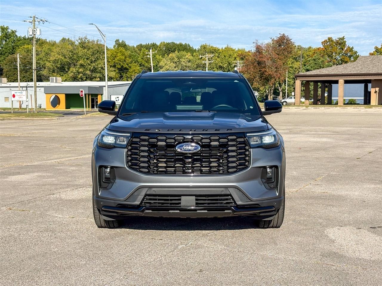 Ford Explorer  2025