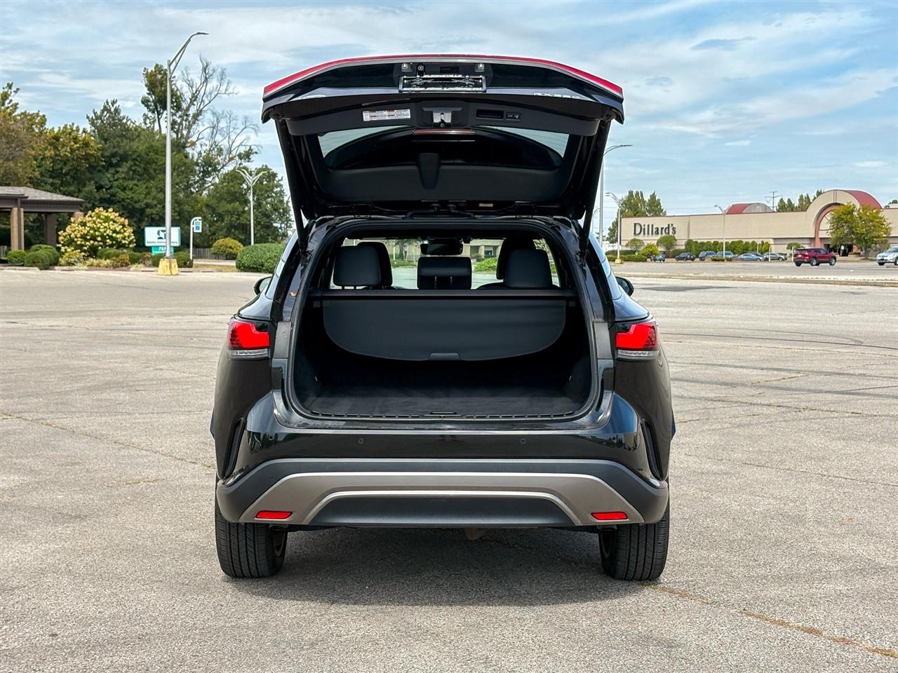 Lexus RX  2023