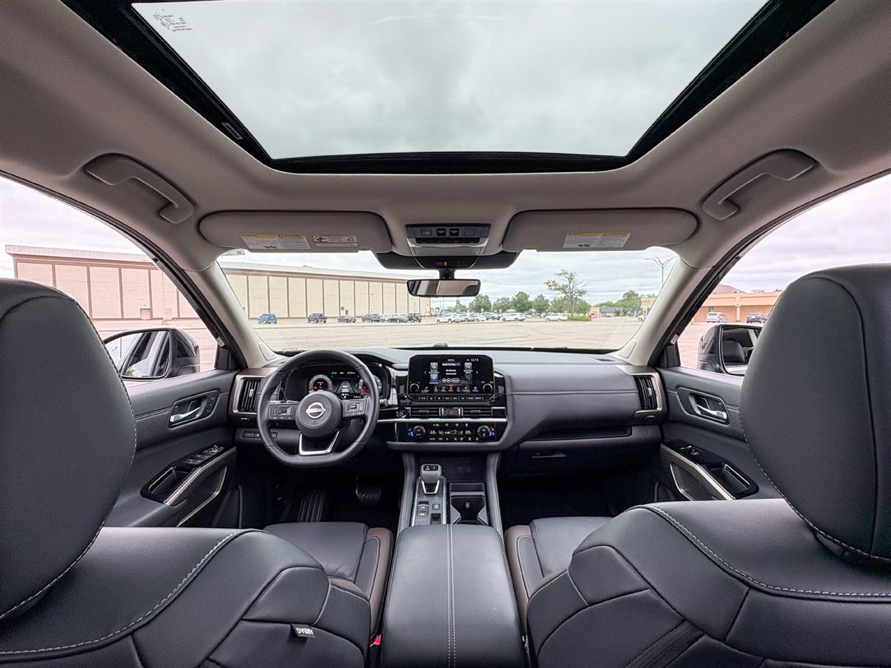 Nissan Pathfinder  2025