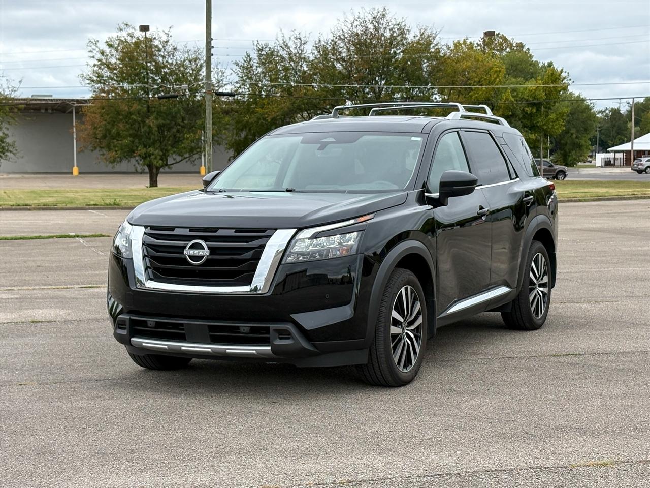Nissan Pathfinder  2025