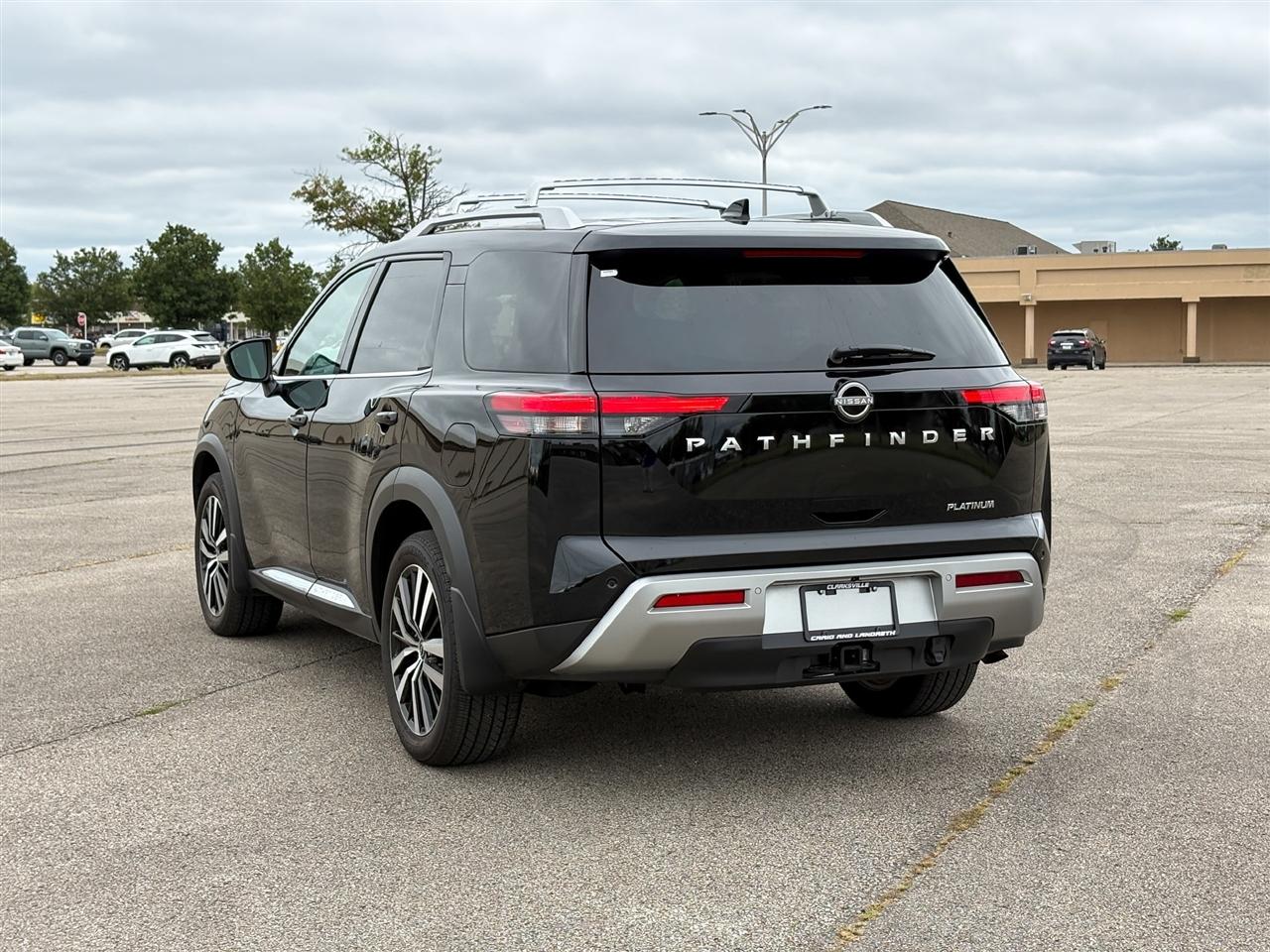 Nissan Pathfinder  2025