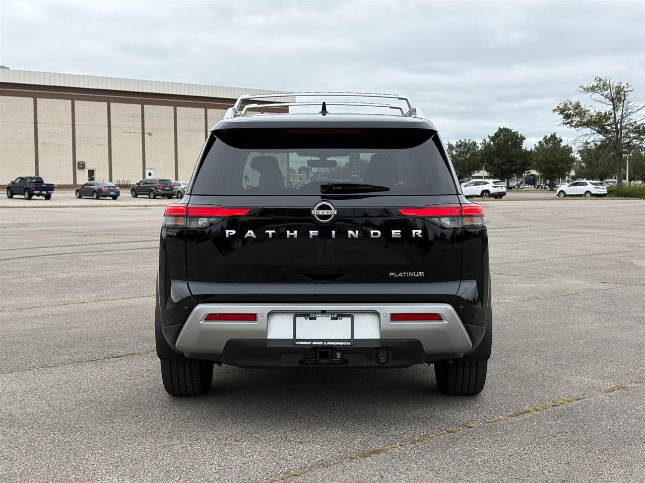 Nissan Pathfinder  2025