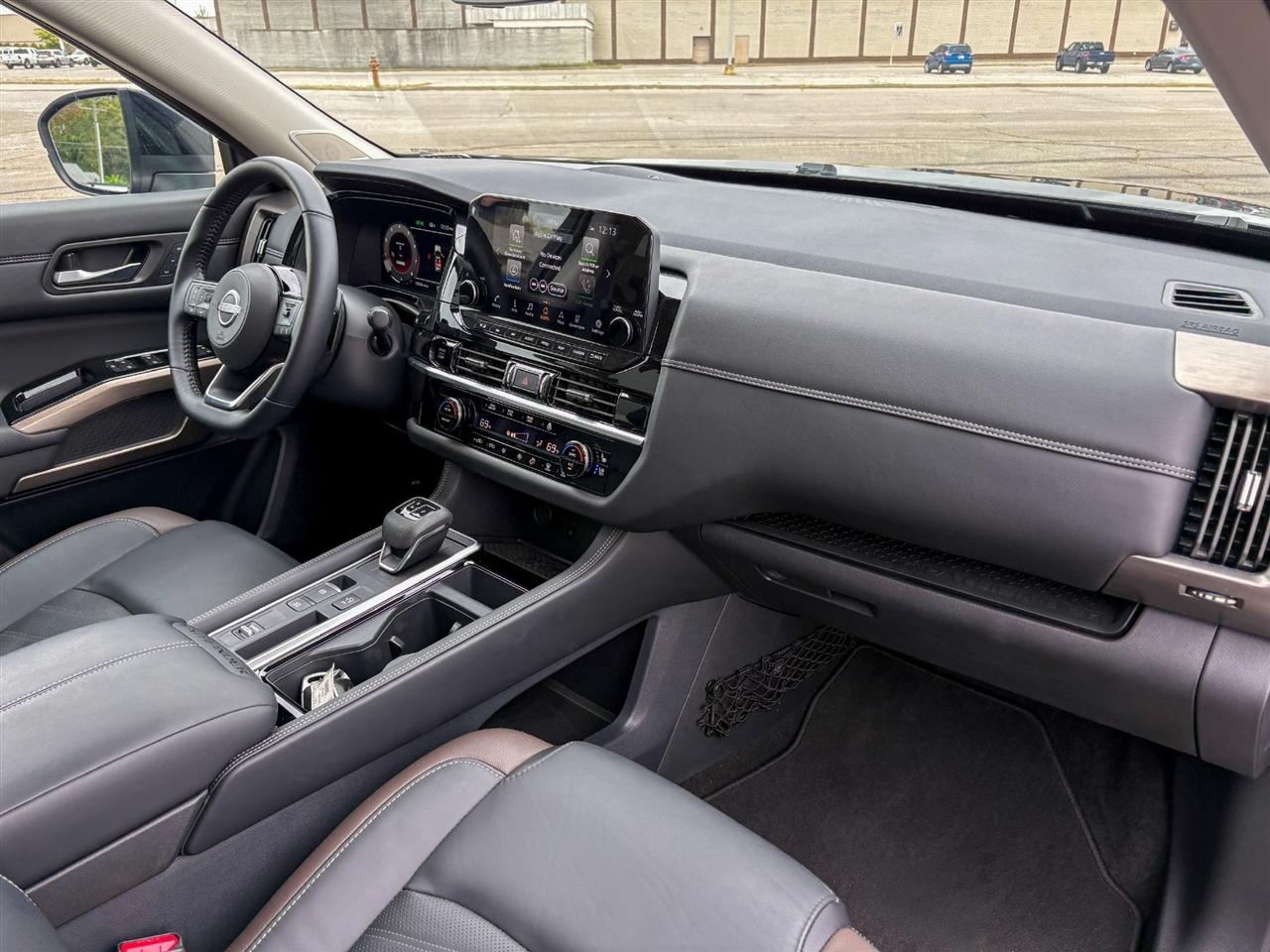 Nissan Pathfinder  2025