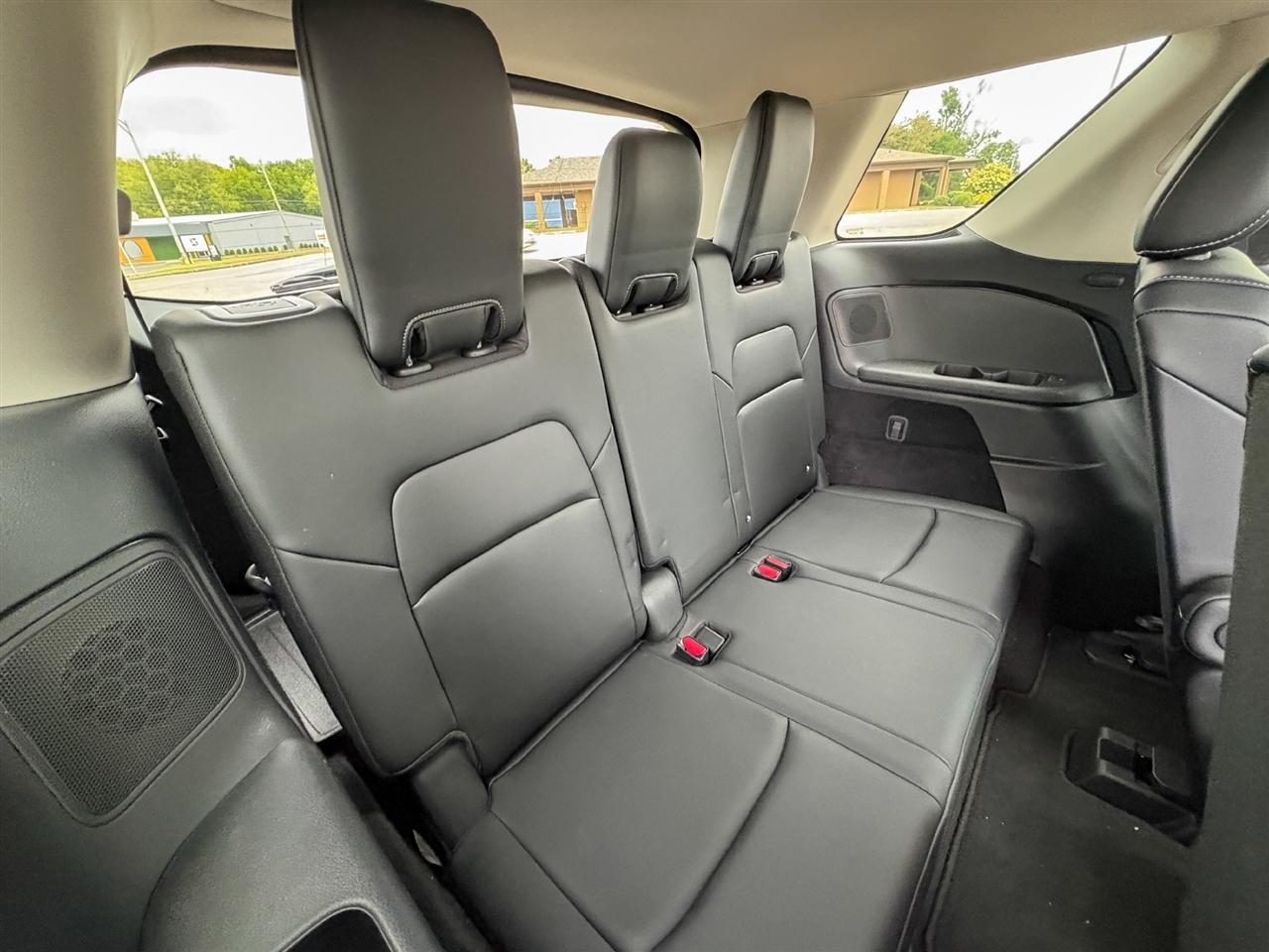 Nissan Pathfinder  2025