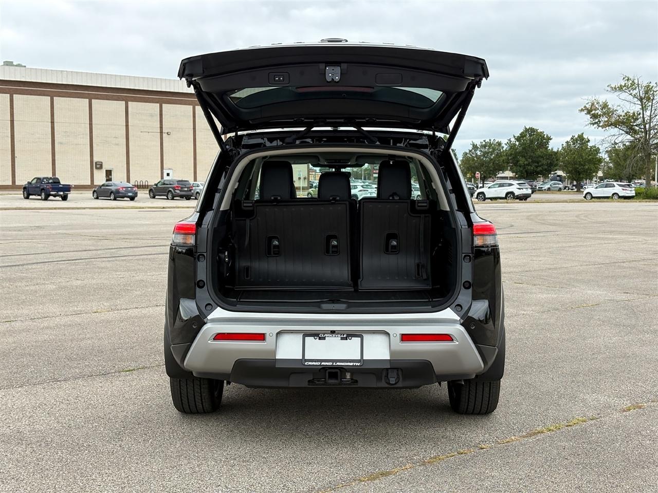 Nissan Pathfinder  2025