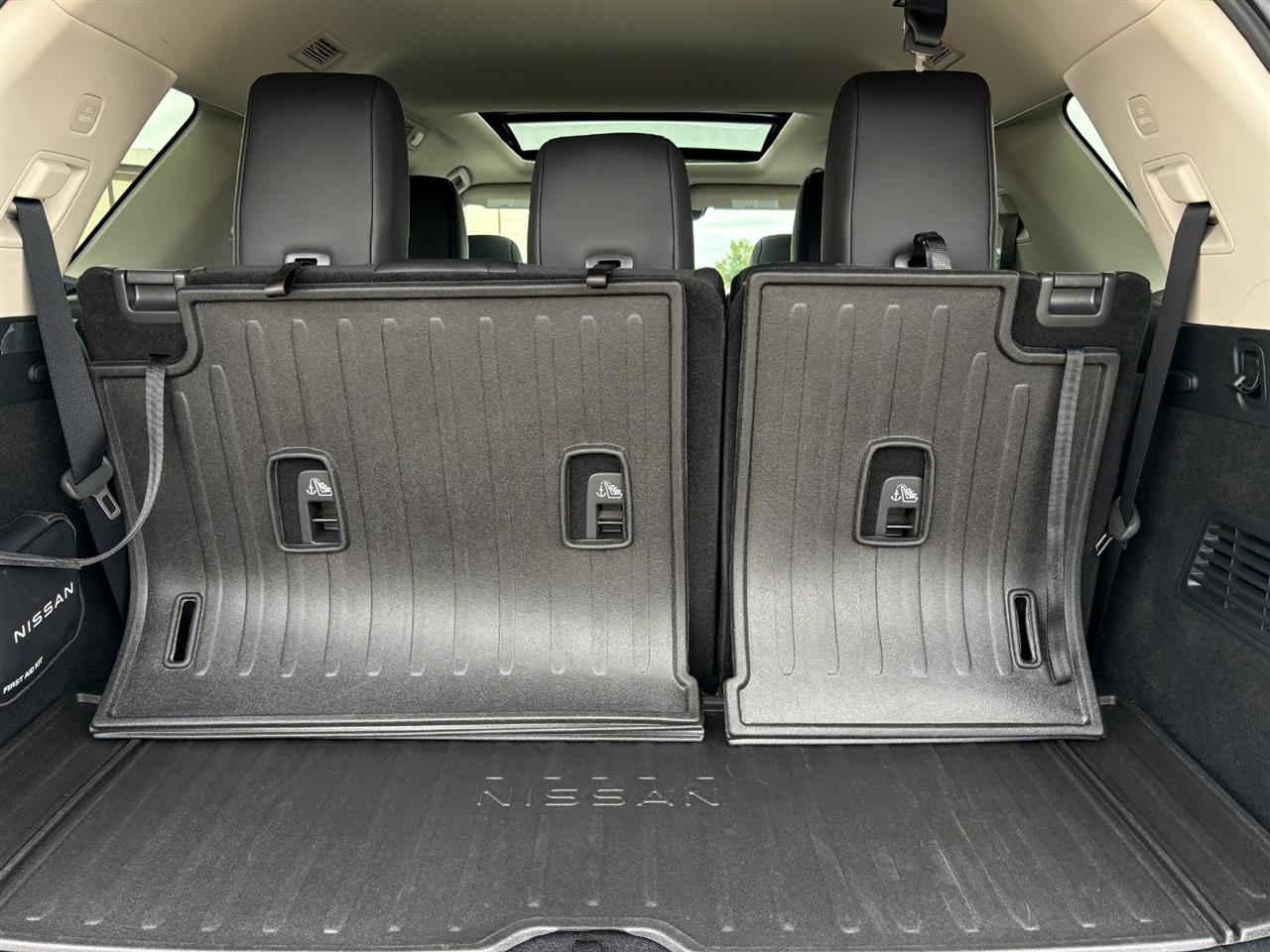 Nissan Pathfinder  2025