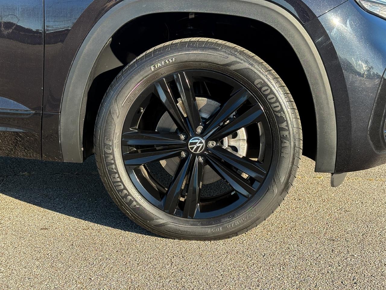 Volkswagen Atlas Cross Sport SEL R-Line Black 4MOTION 2023