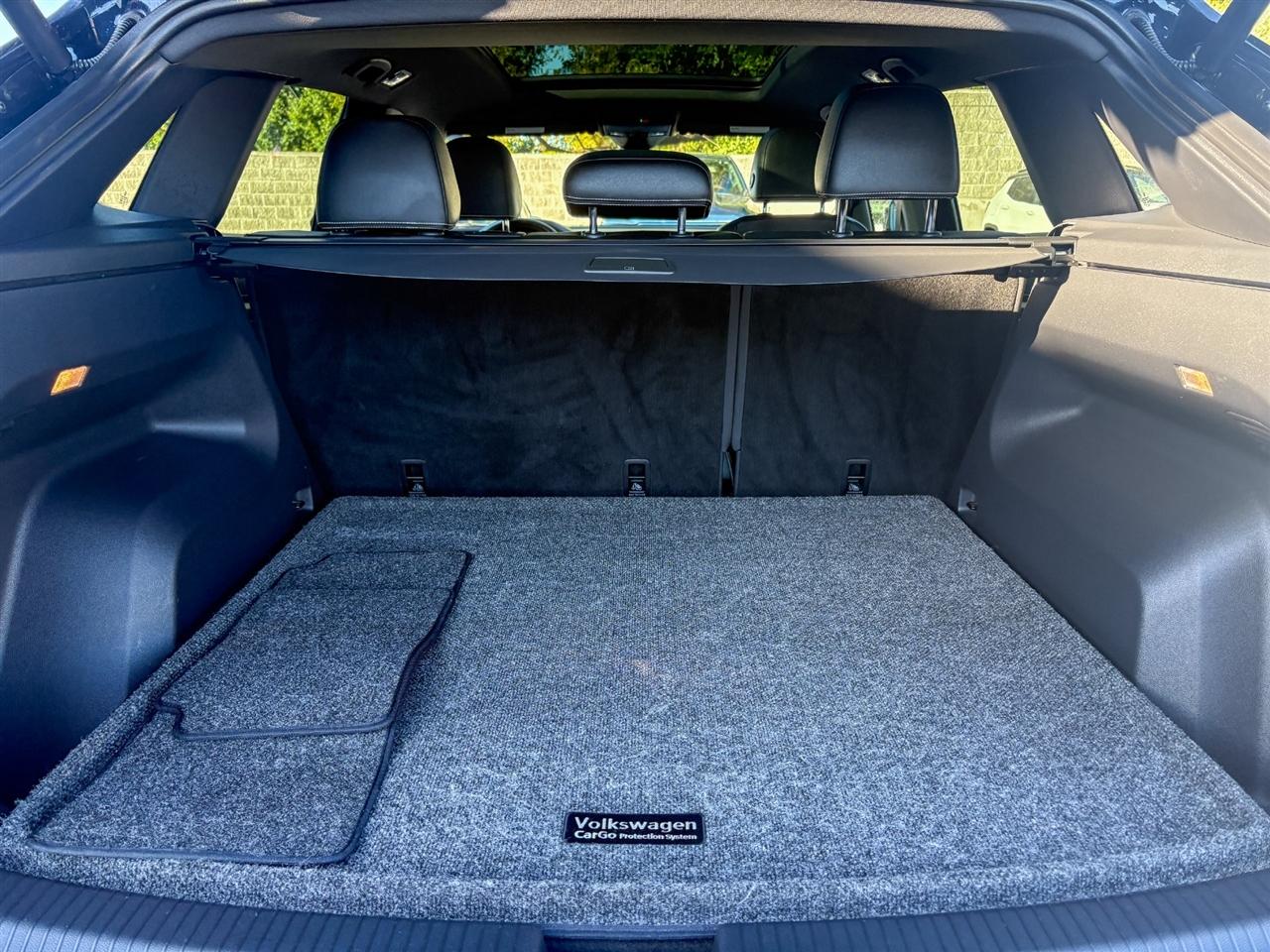 Volkswagen Atlas Cross Sport SEL R-Line Black 4MOTION 2023
