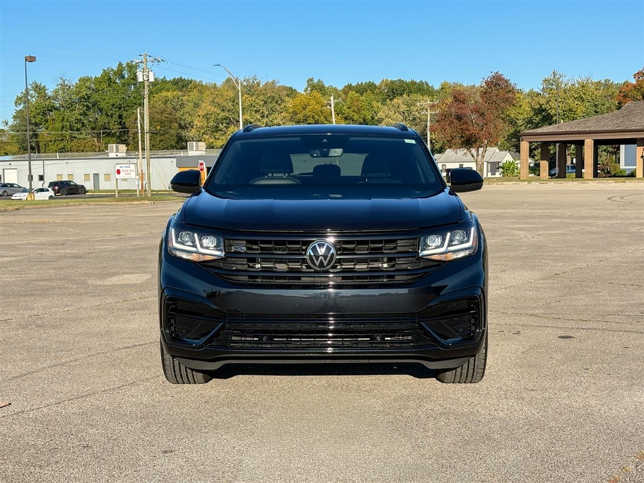 Volkswagen Atlas Cross Sport SEL R-Line Black 4MOTION 2023