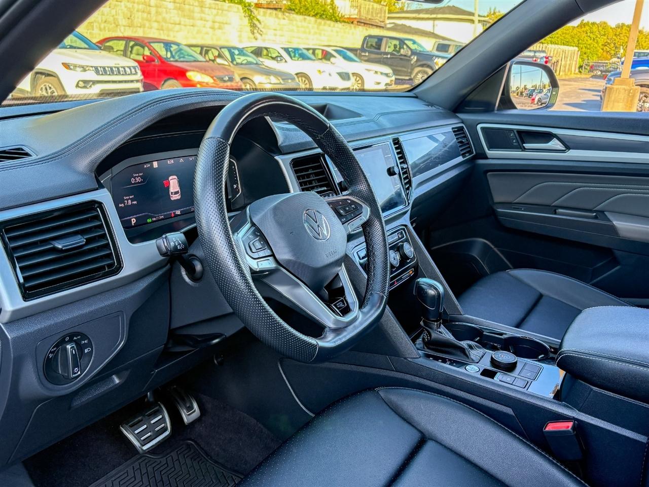 Volkswagen Atlas Cross Sport SEL R-Line Black 4MOTION 2023