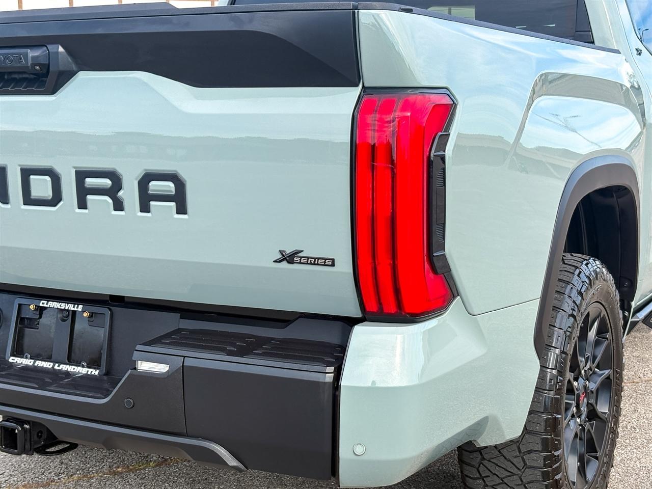 Toyota Tundra  2024
