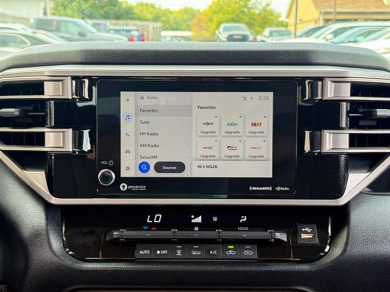 Toyota Tundra  2024
