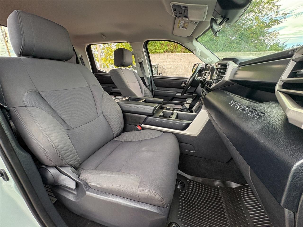 Toyota Tundra  2024