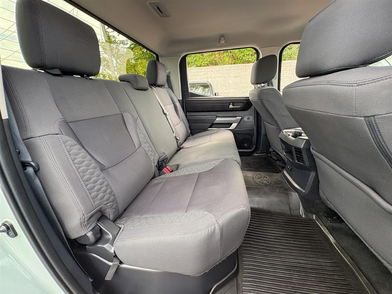 Toyota Tundra  2024