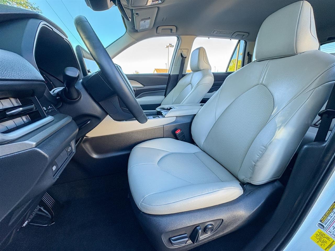 Toyota Grand Highlander XLE AWD 2026
