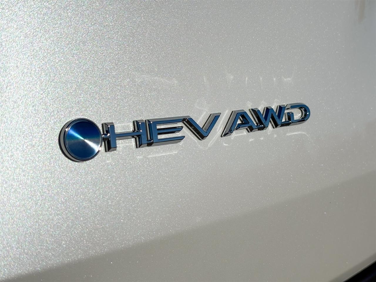 Toyota Grand Highlander photo 8