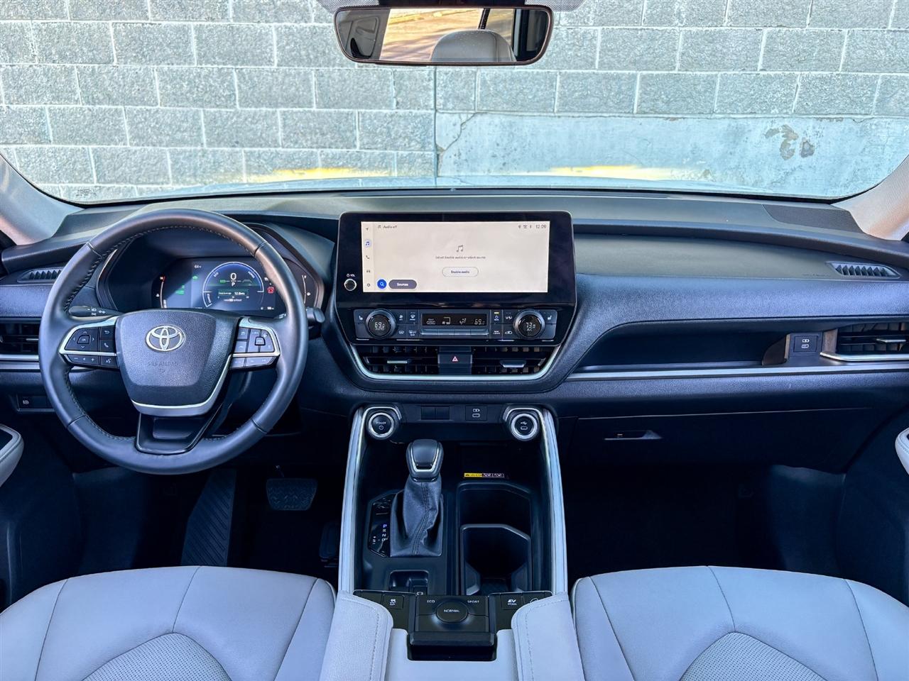 Toyota Grand Highlander photo 28