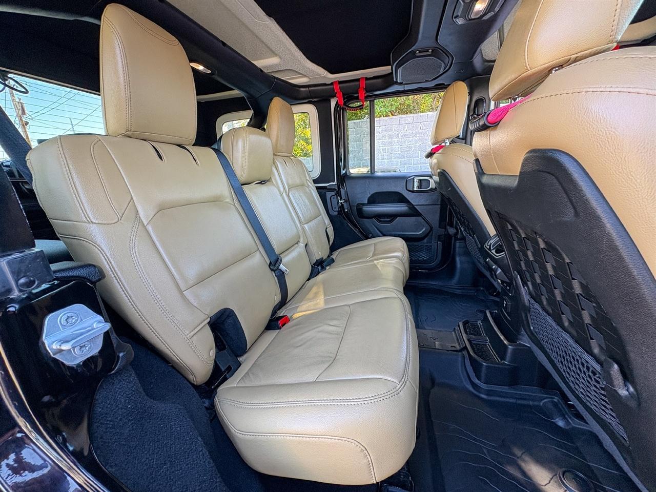 Jeep Wrangler  2018