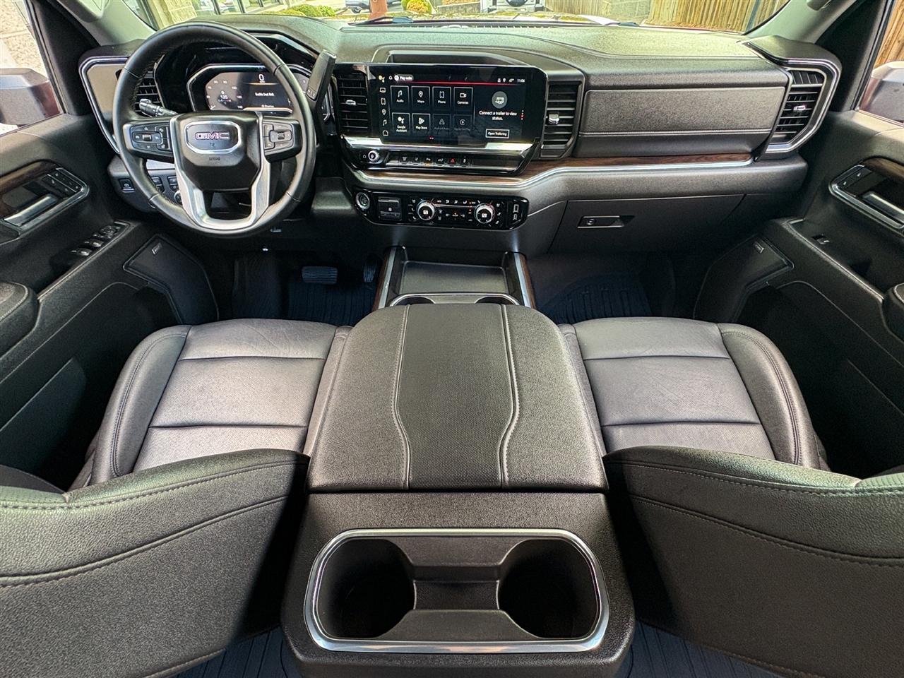 GMC Sierra 3500HD  2024