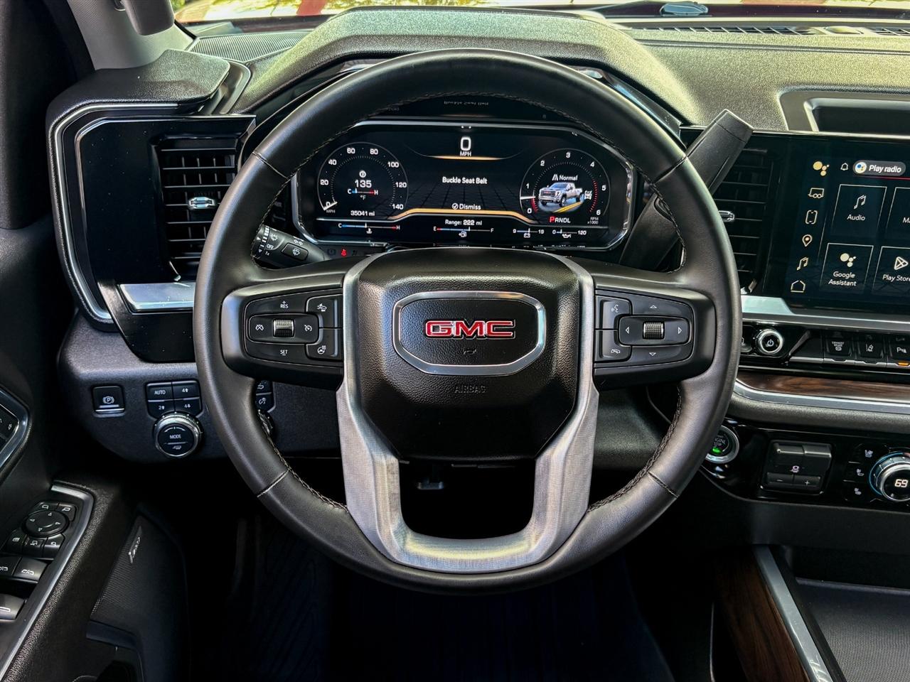 GMC Sierra 3500HD  2024