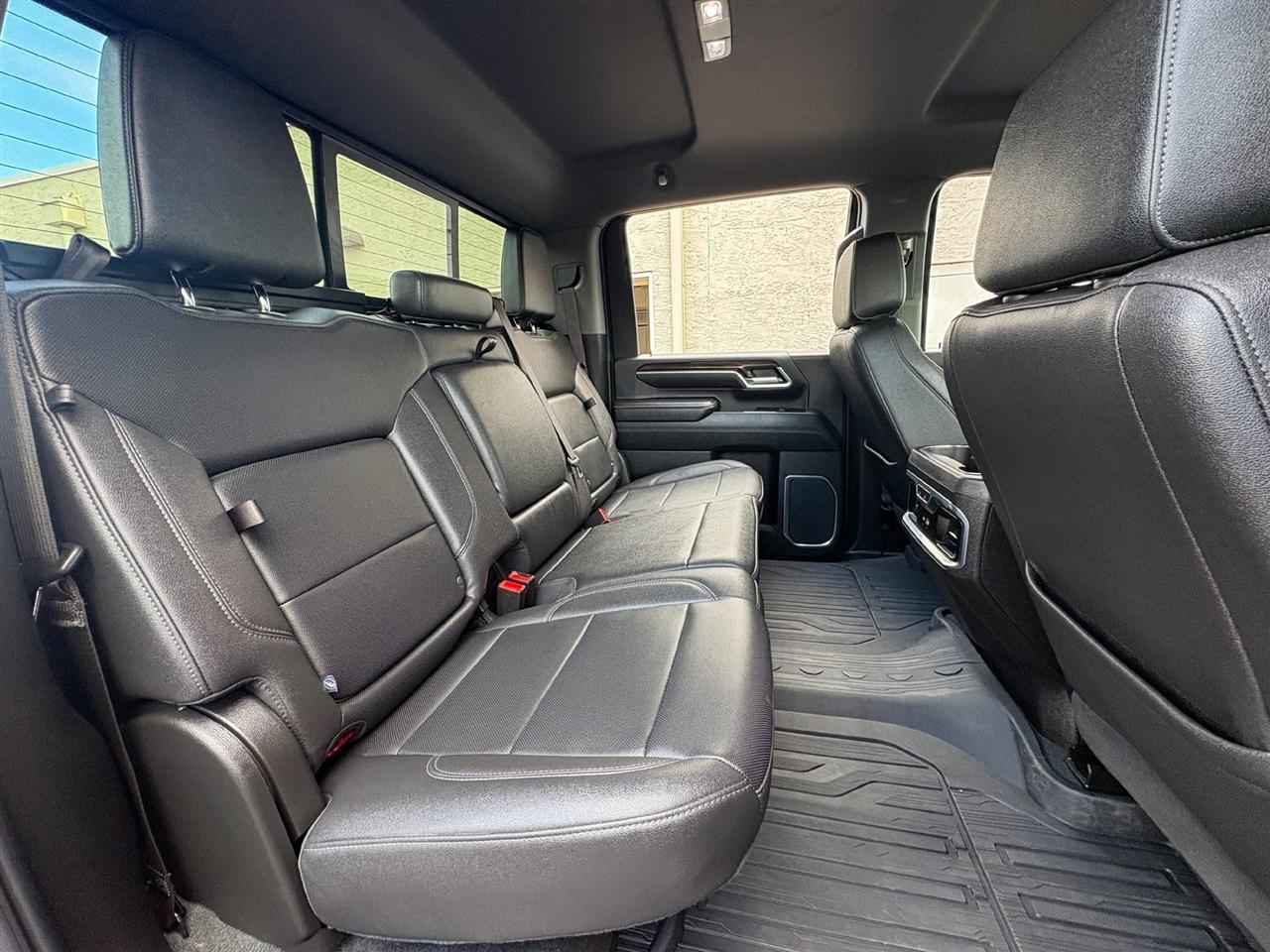 GMC Sierra 3500HD  2024