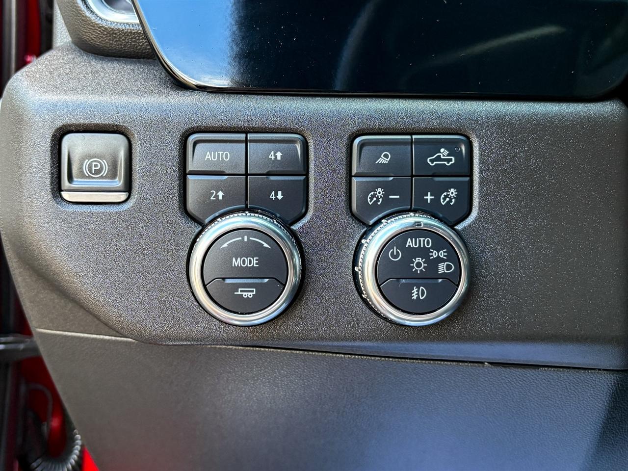 GMC Sierra 3500HD  2024