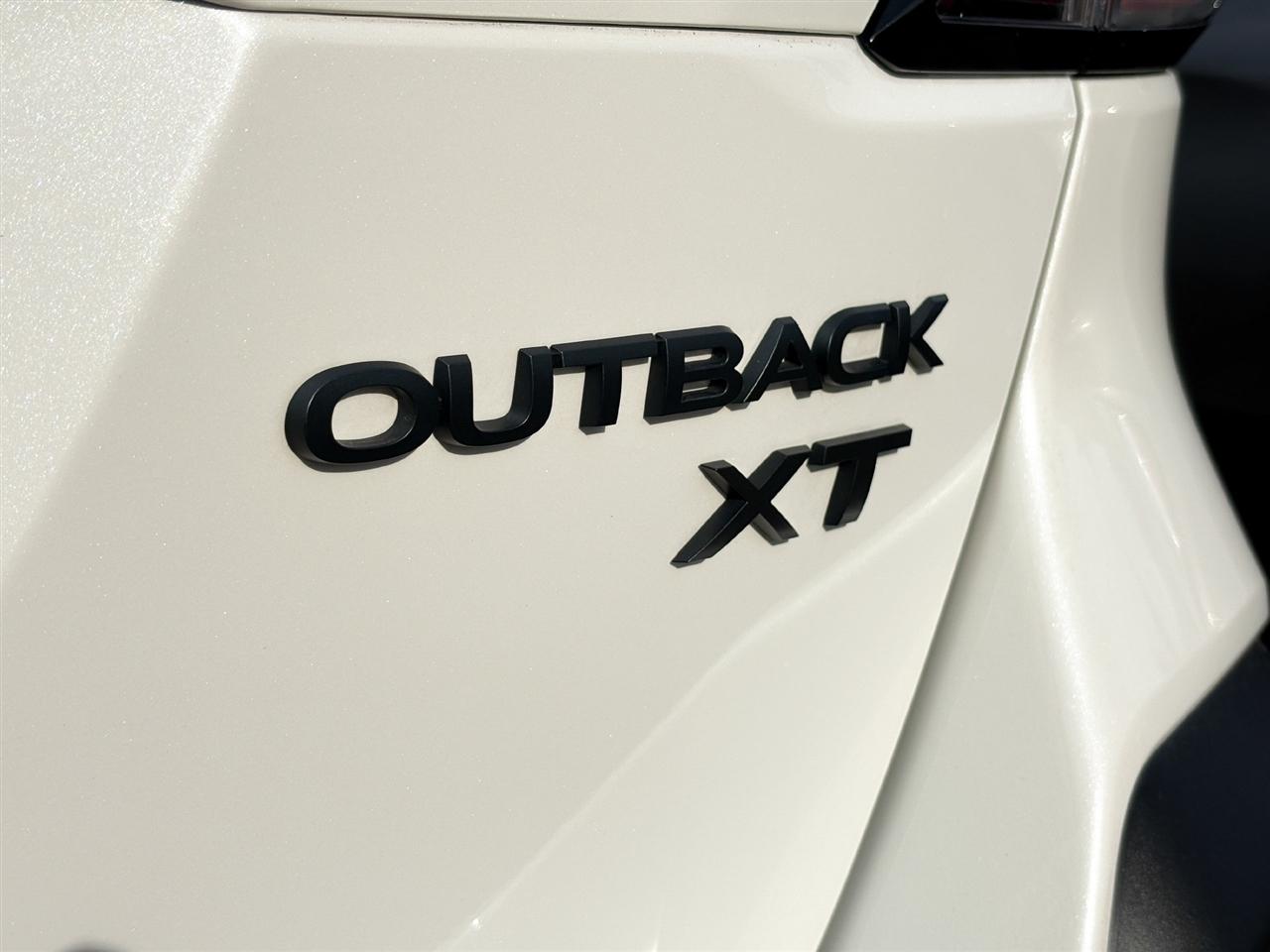 Subaru Outback  2024