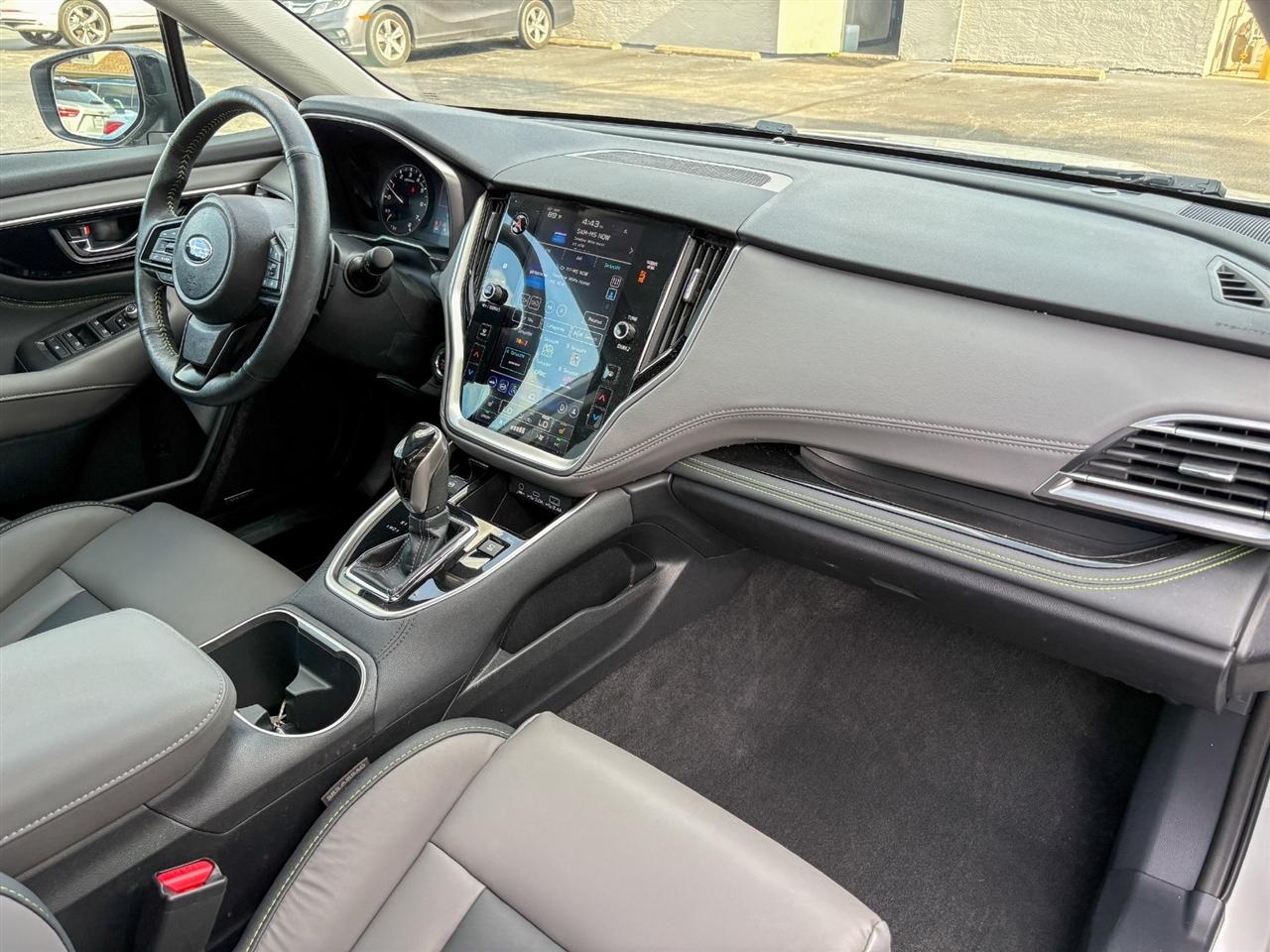 Subaru Outback  2024