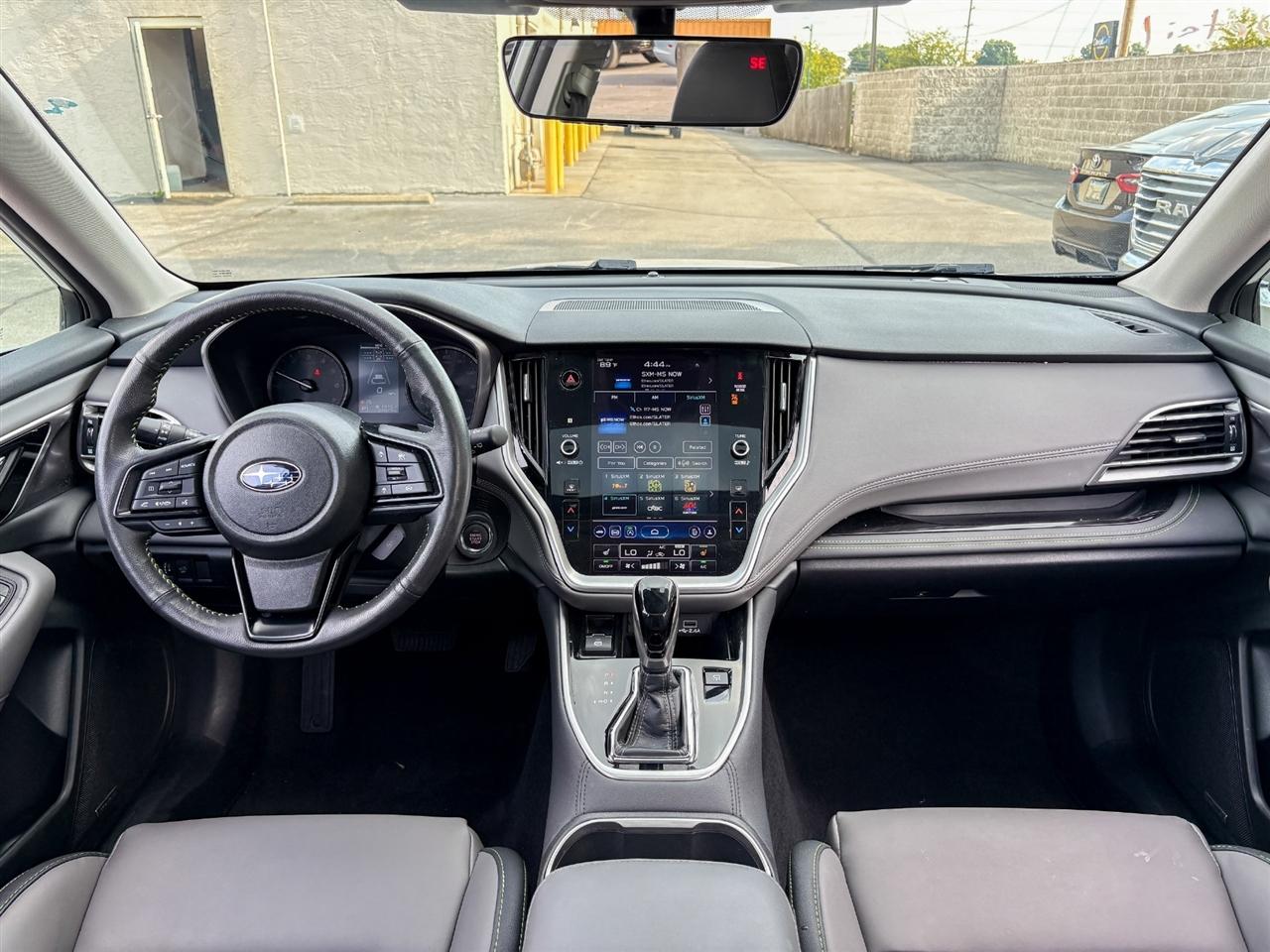 Subaru Outback  2024