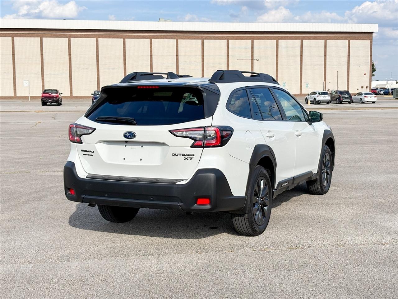 Subaru Outback Onyx Edition XT 2024