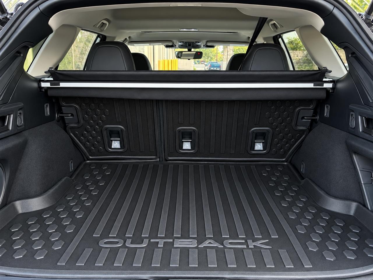 Subaru Outback Onyx Edition XT 2024