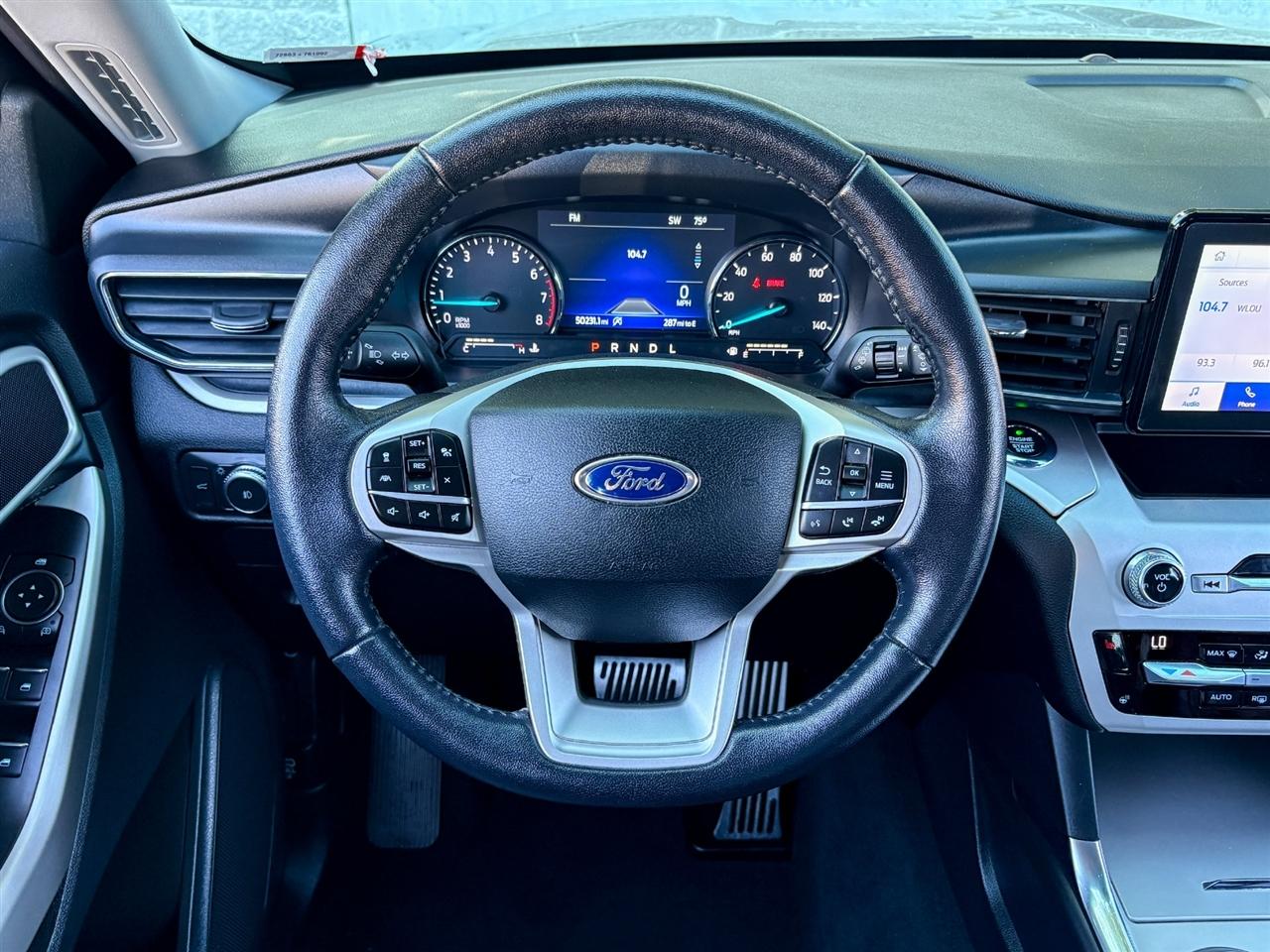 Ford Explorer  2021