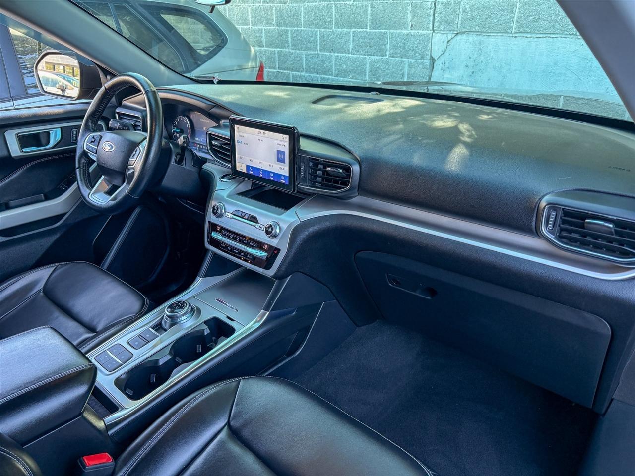 Ford Explorer  2021