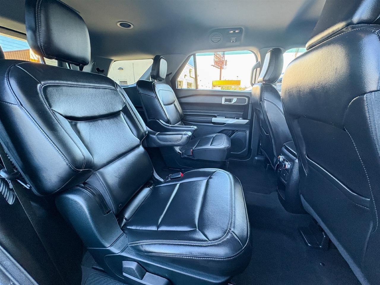 Ford Explorer  2021
