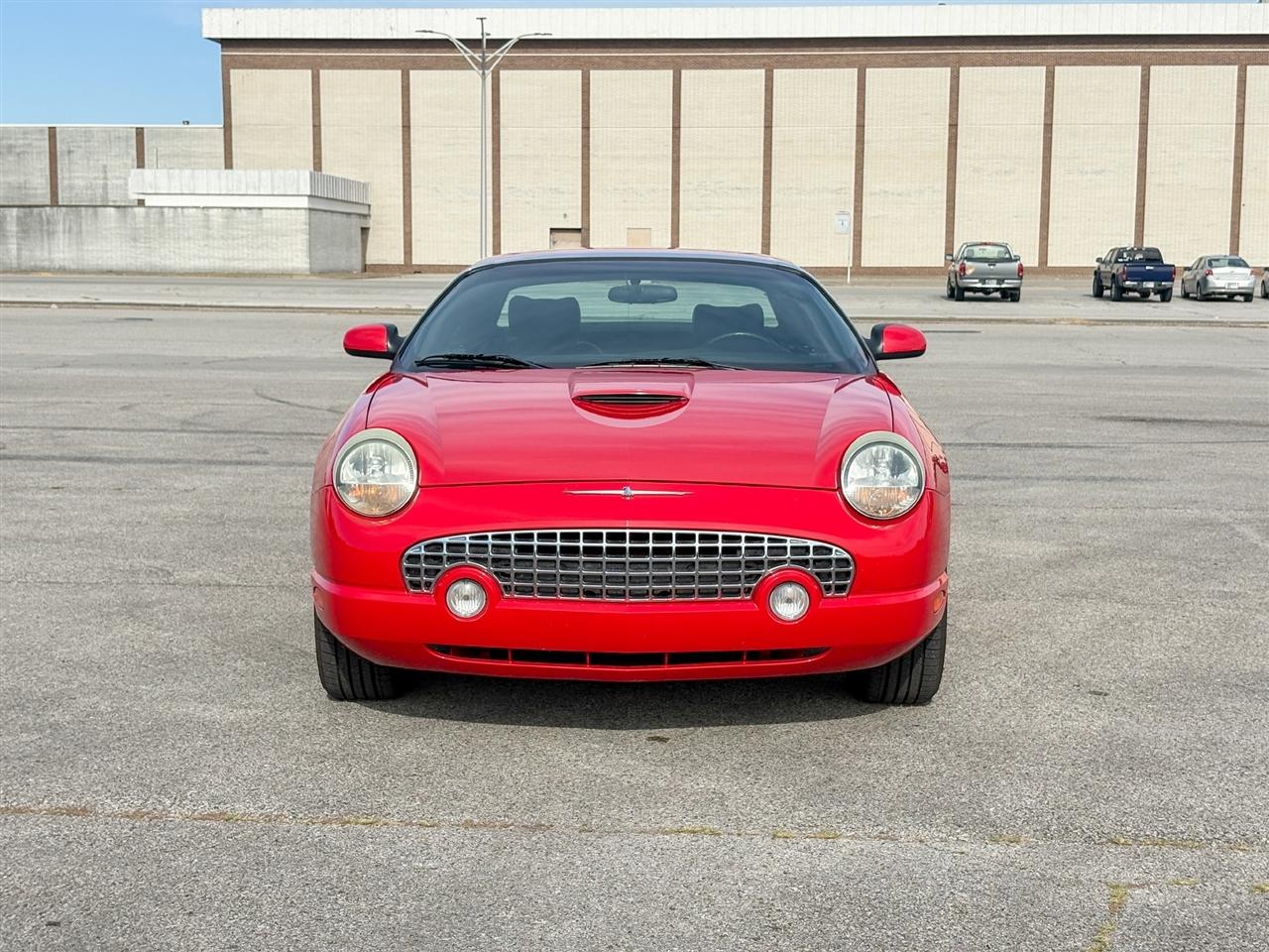 Ford Thunderbird  2003
