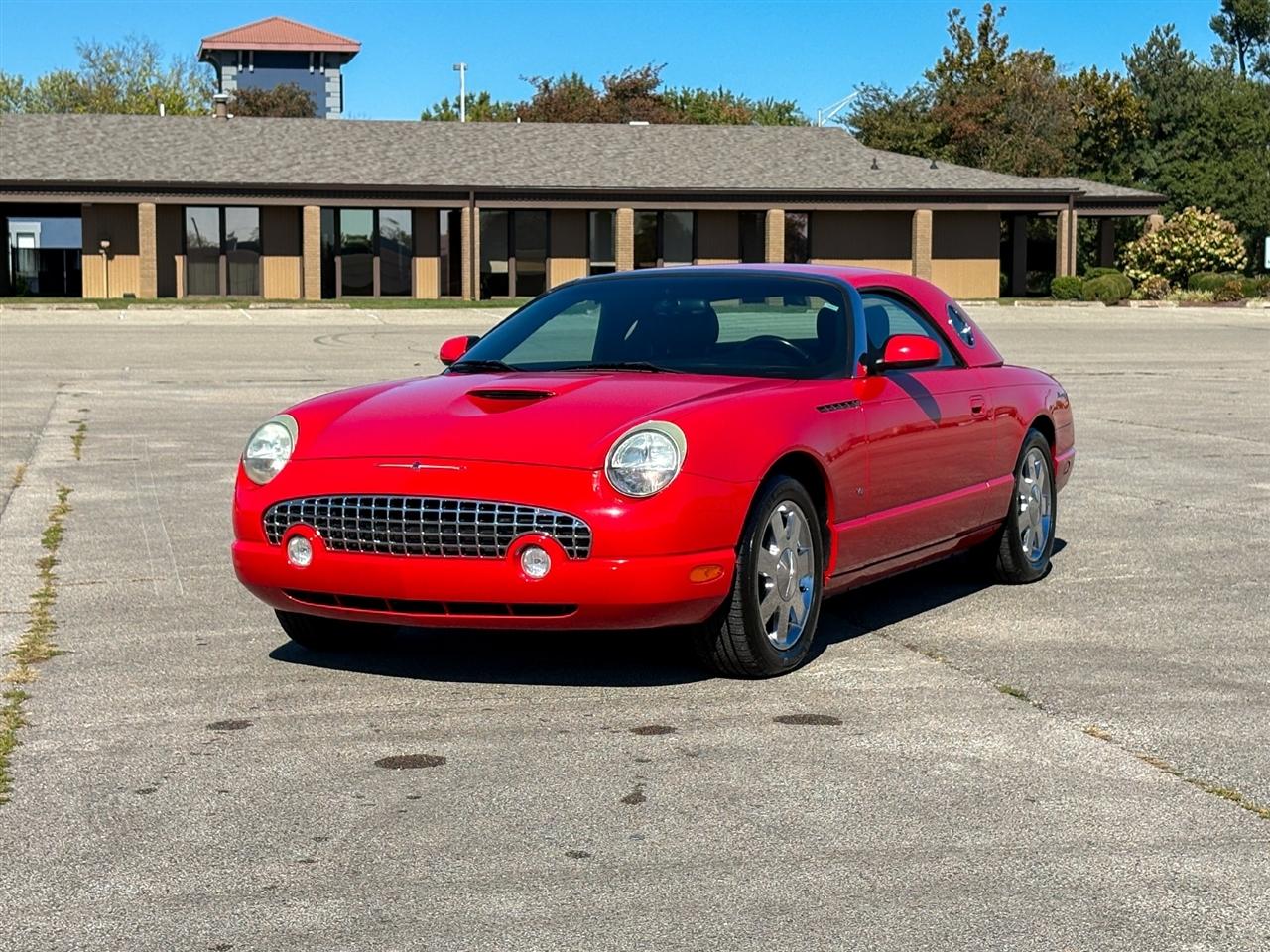 Ford Thunderbird  2003