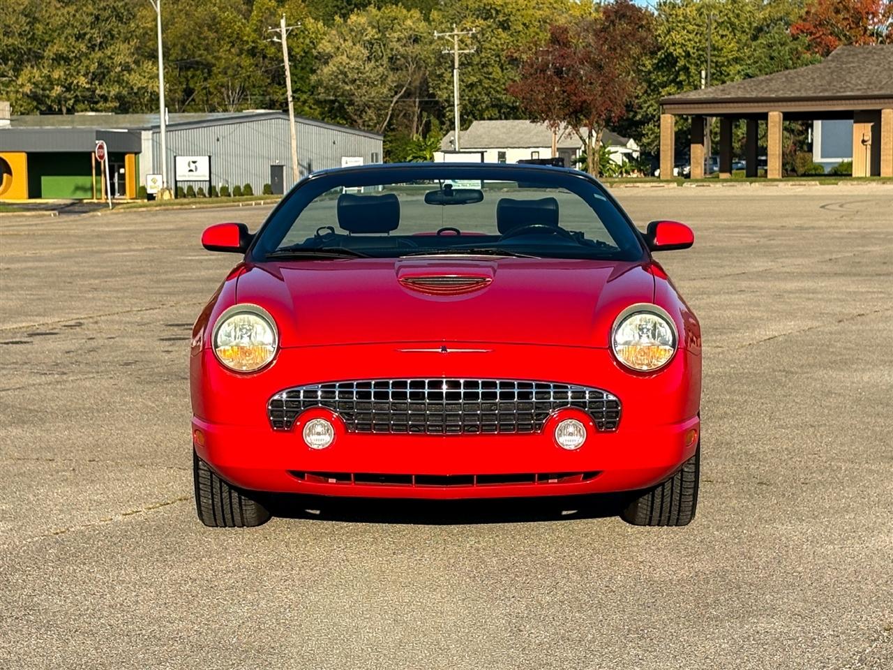 Ford Thunderbird  2003